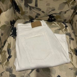 🌸 Rag & Bone Harlow Midrise Straight Jeans in White! 🐰